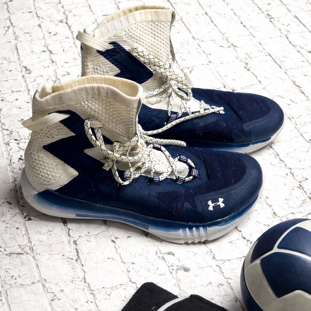 Under Armour Volleyball Shoes Supportive Hi Women’s 10 Navy Highlight